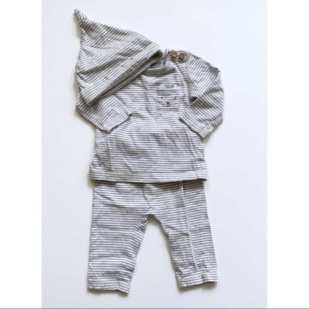 3/$20 Carter’s pant, top, and hat set